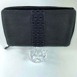 EUC Hermès Her line Travel Wallet Large